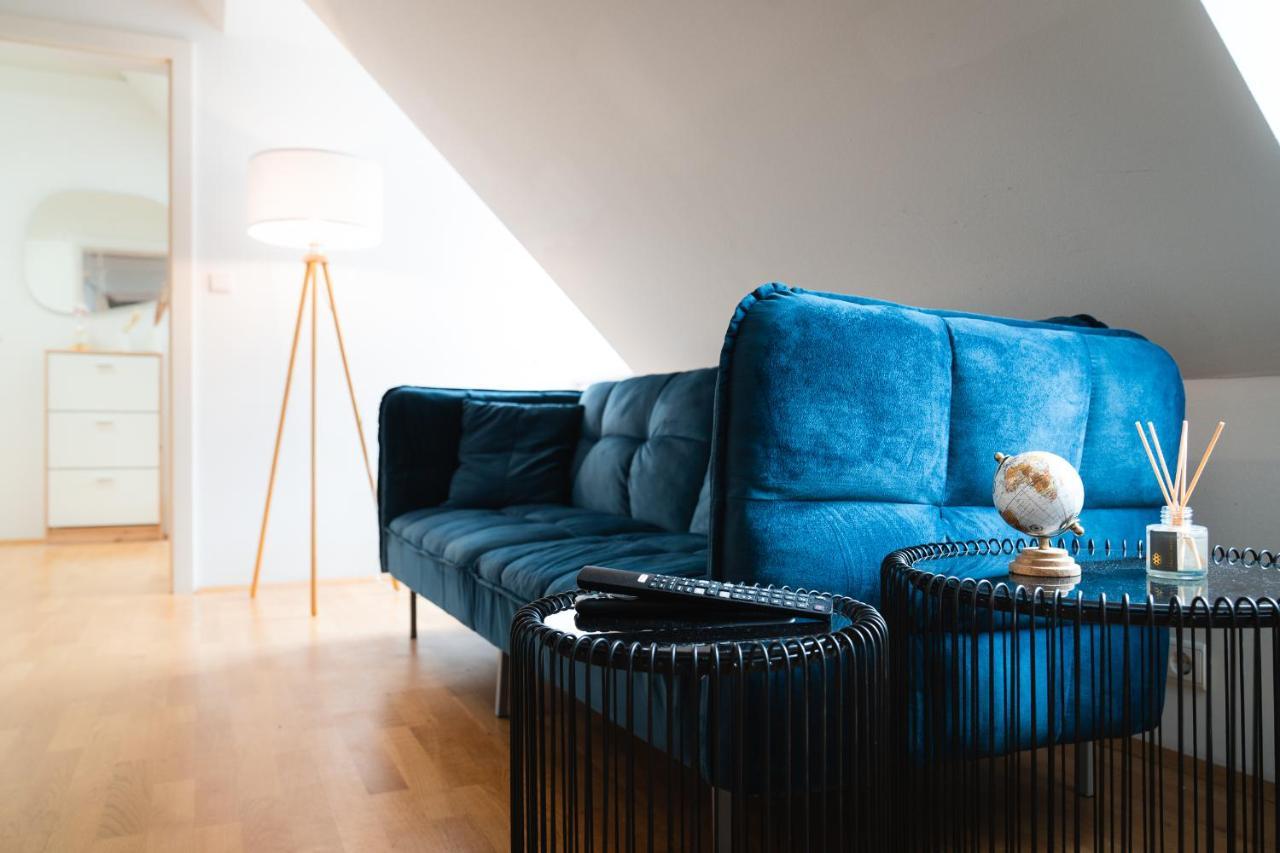 Comfy Downtown Loft - Self Check-In - Centre Of Grazアパートメント エクステリア 写真